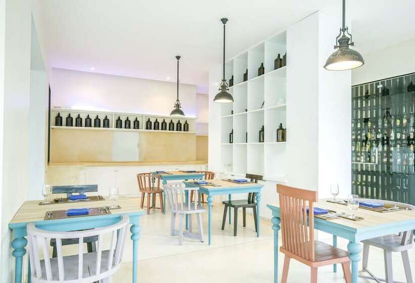 هتل The Anda Mani Khaolak Beachfront Villas