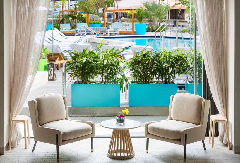 The Gates Hotel South Beach