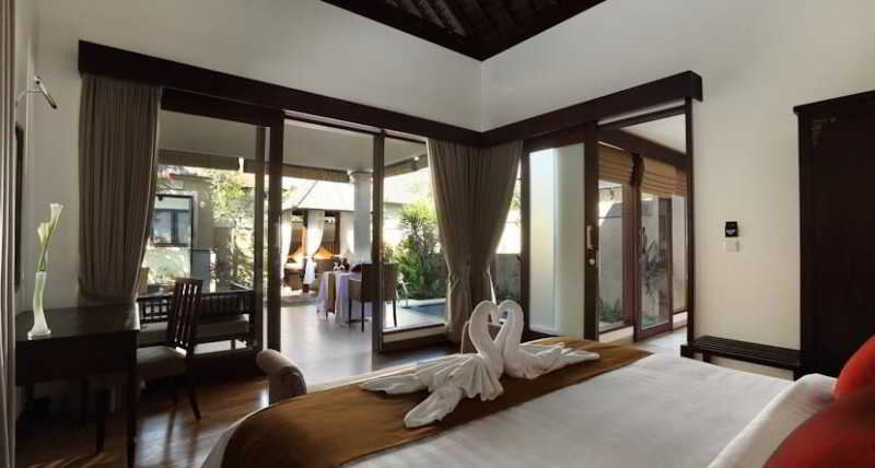 Aldeoz Grand Kancana Villa Bali