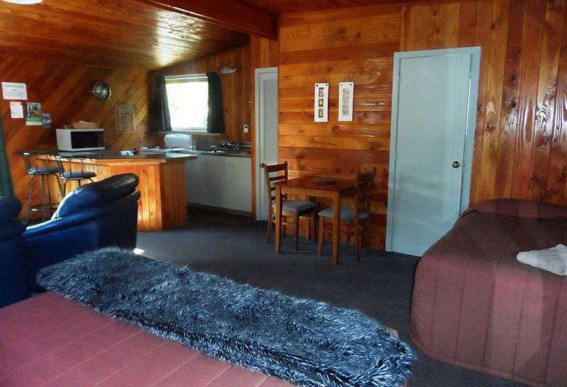 مُتل Sportsmans Lodge
