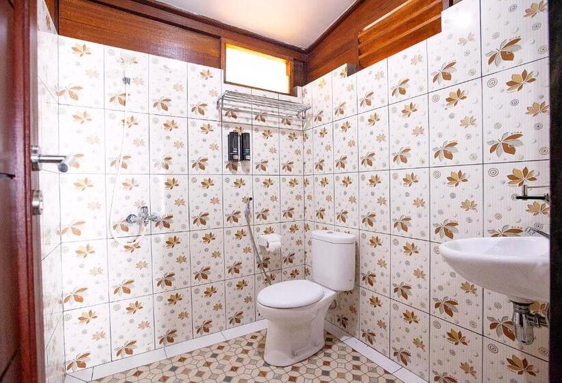 پانسیون Maratua Dive Center And Lodge