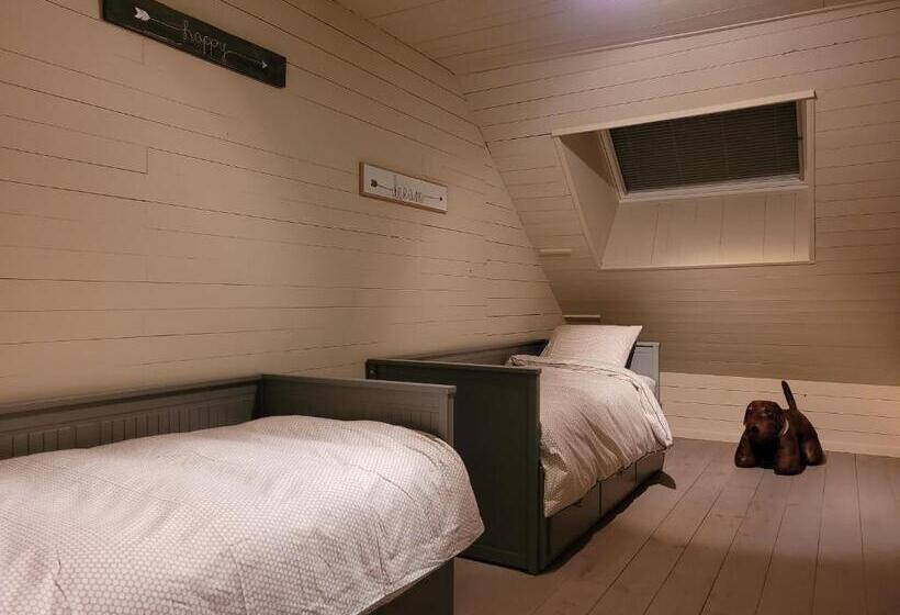 تختخواب و صبحانه La Cense Du Noir Jambon