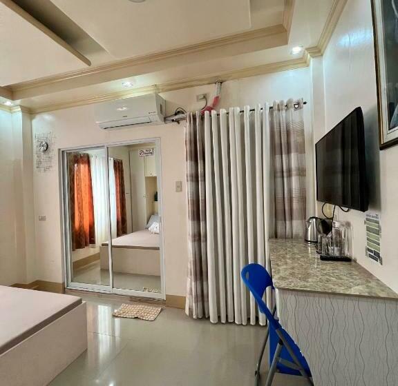 بنسيون Palompon Sugar S Inn