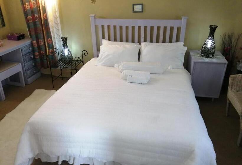 Пансион Rocks And Aloes Guest Lodge