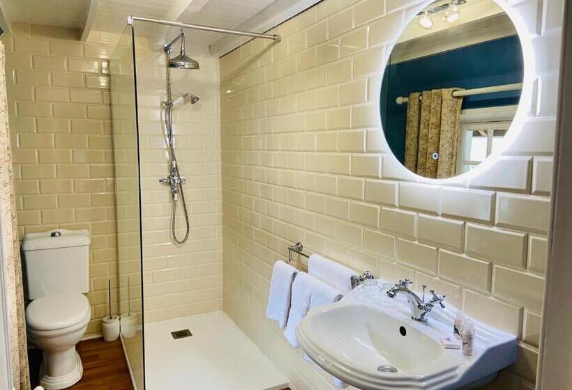 호스텔 Auberge D Inxent