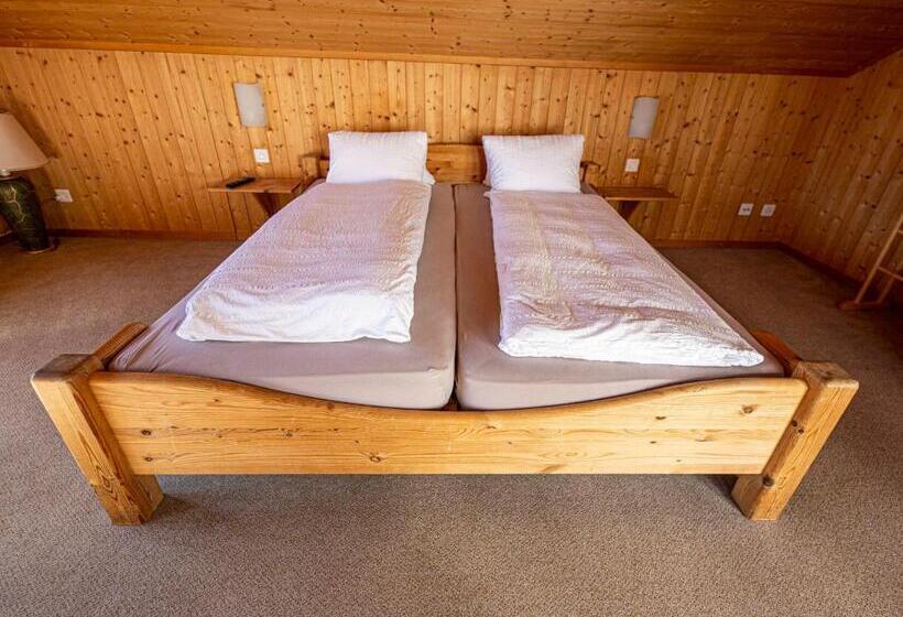 ユースホステル Gasthaus Rössli