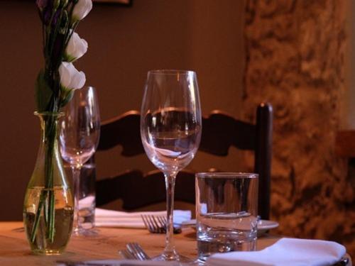 הוסטל The Plough Inn