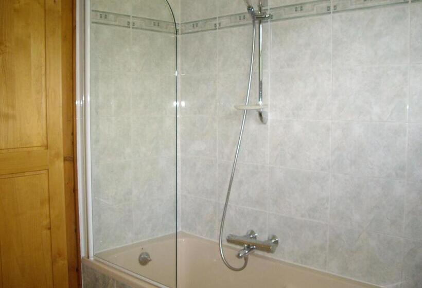 مبيت وإفطار Chambres D Hôtes Les Pierres Taillées