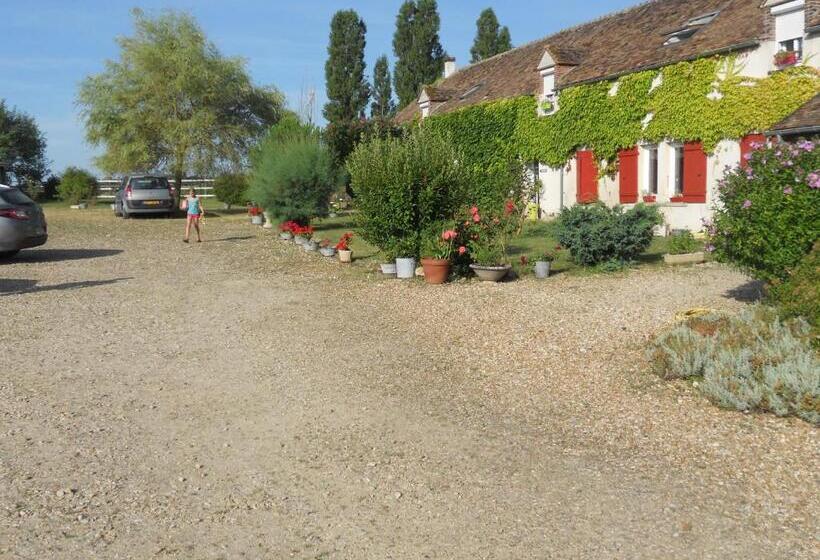 مبيت وإفطار Ferme Les Rousseaux