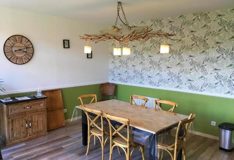 Bed and Breakfast Les Chambres De Saint Hilaire