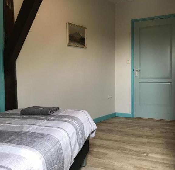 مبيت وإفطار Logeren Bij De Ruimte