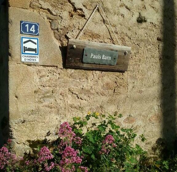 Bed and Breakfast Paul S Barn In France