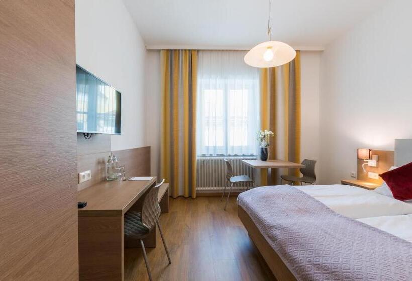 ホテル Berghamer S Gasthof