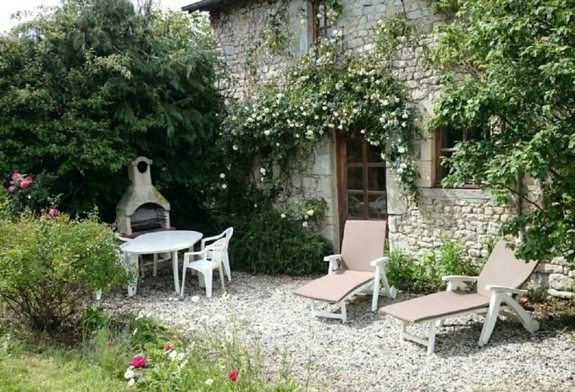 Отель La Petite Maison