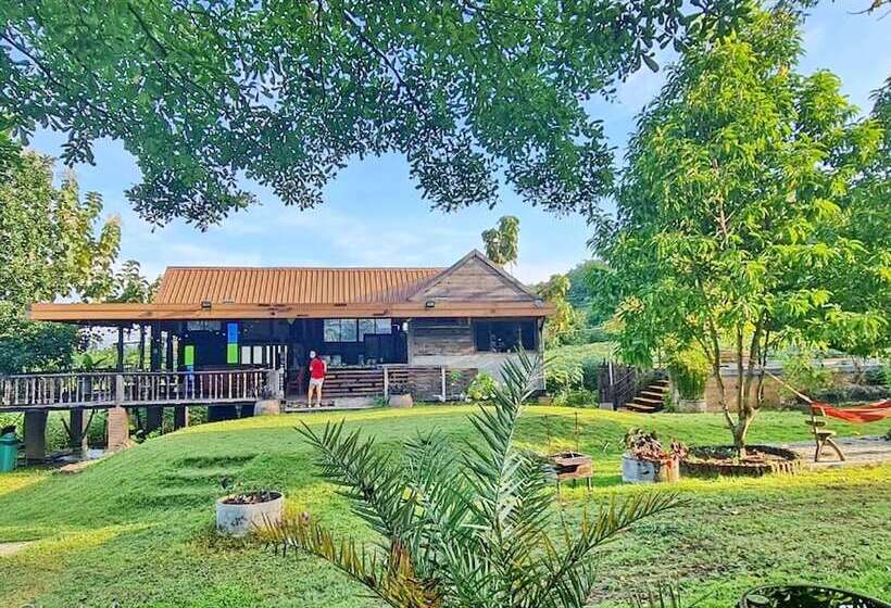 فندق Tantai Eco Farm Stay At Khao Yai