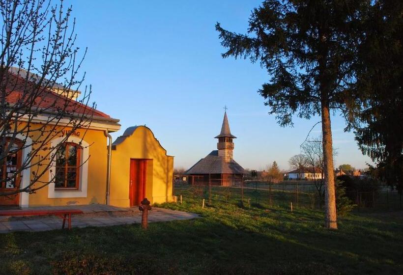 بنسيون Guest House St. Mária