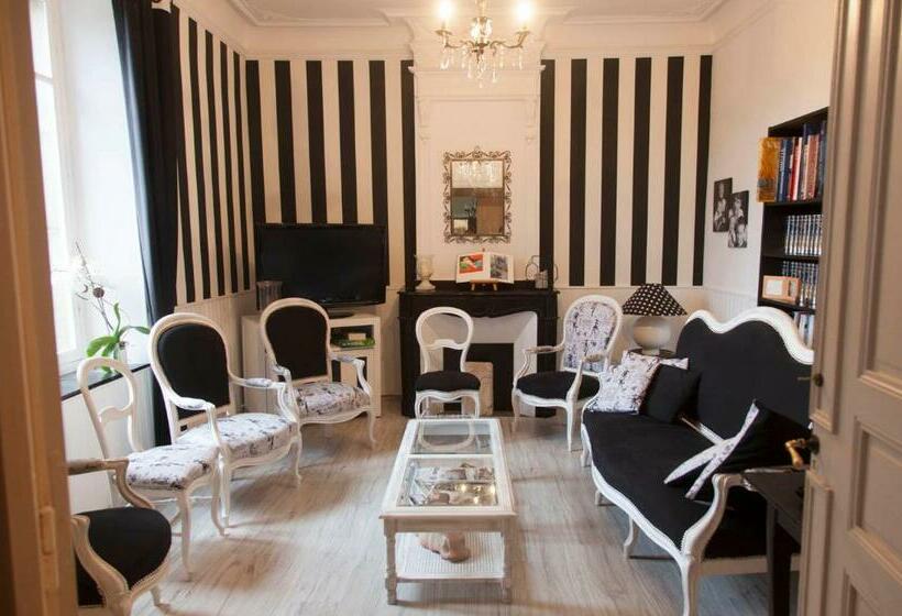 ペンション La Belle Minervoise