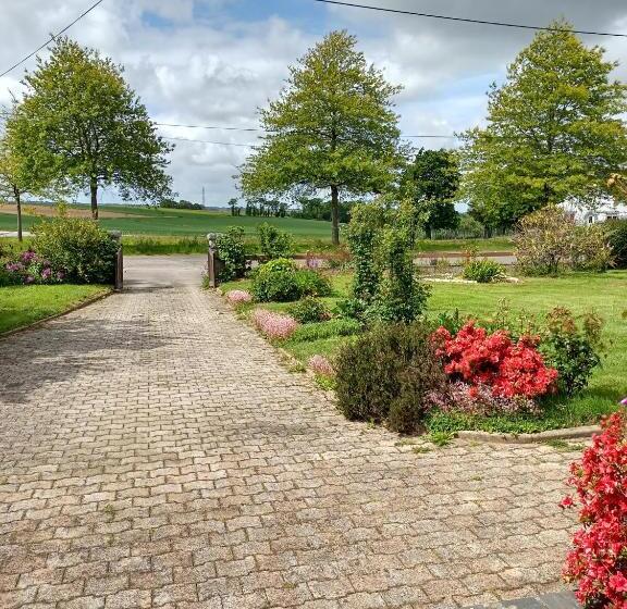 膳宿费 La Clôture