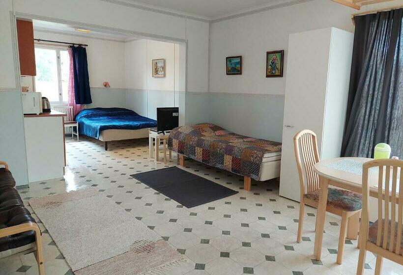 펜션 Lana Guest House