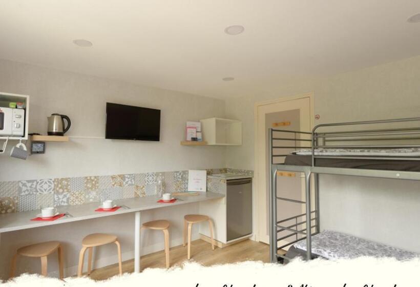 פנסיון Les Chambres D Aline