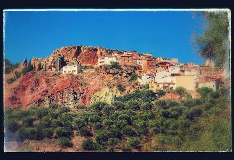 פנסיון Posada Manolon