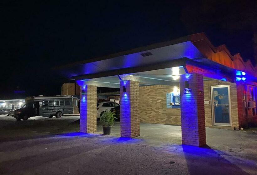 Towner Motel
