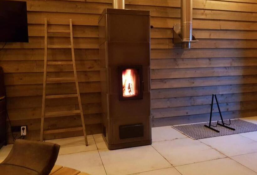 住宿加早餐 Au Soleil Vert Chambre De Charme Avec Spa Et Sauna Privés