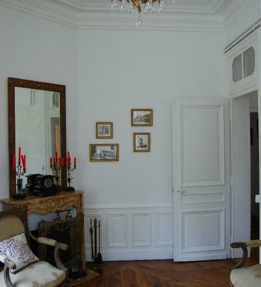 مبيت وإفطار Château De Broyes