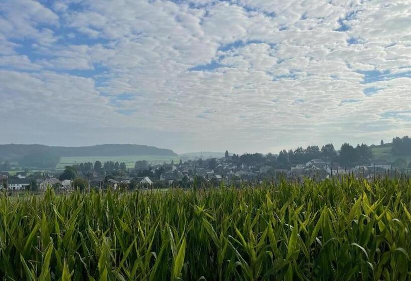 ベッドアンドブレックファースト Haus Kristal