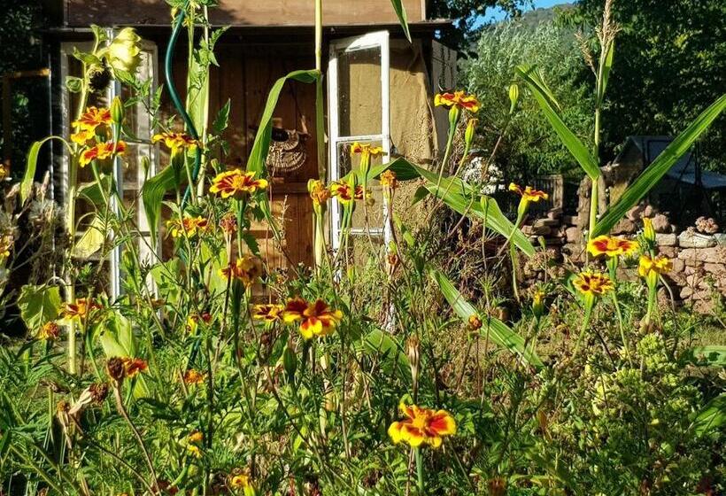 مبيت وإفطار Le Jardin Des Gouttes