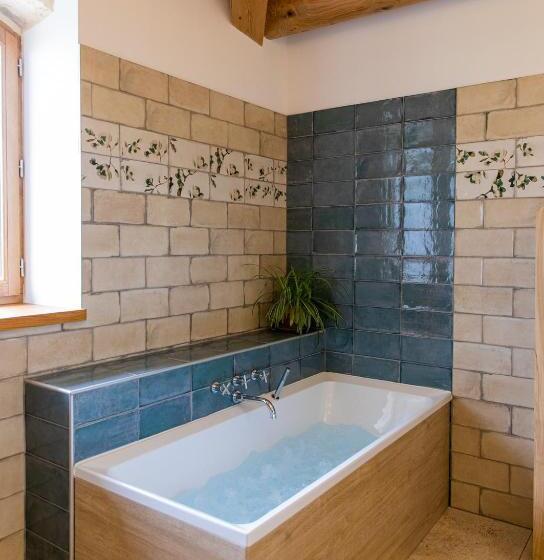 Bed and Breakfast Les Yourtes De Provence