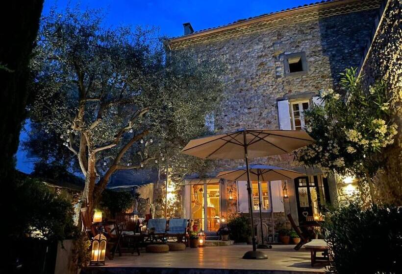 ベッドアンドブレックファースト Maison La Vie Est Belle