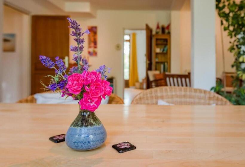 צימר Normandy Inn