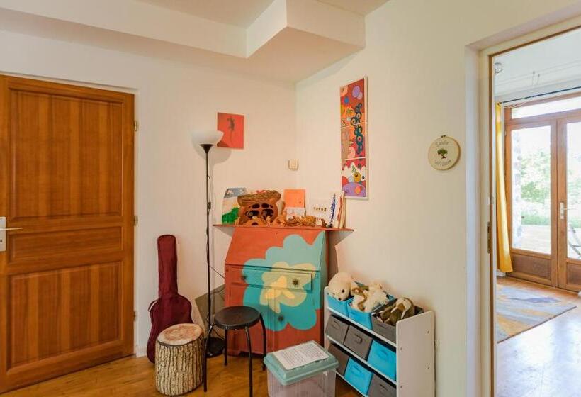 צימר Normandy Inn