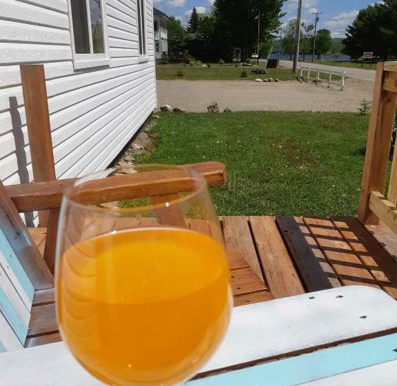 Big Axe Bed & Breakfast