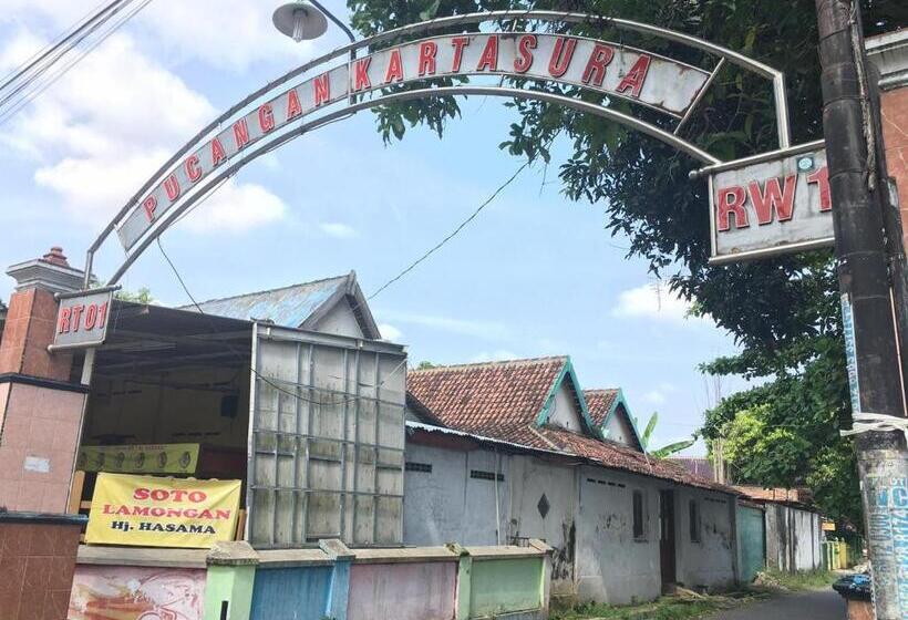 فندق Graha Adi Karya Syariah Kartasura Redpartner