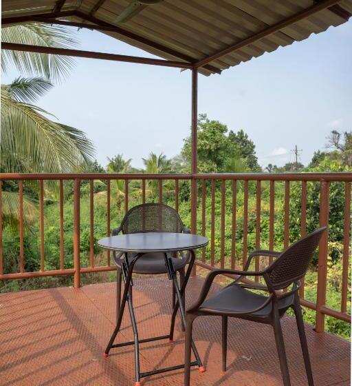 فندق Roy S Nature Nest   Farm Stay Near Malshej Ghats
