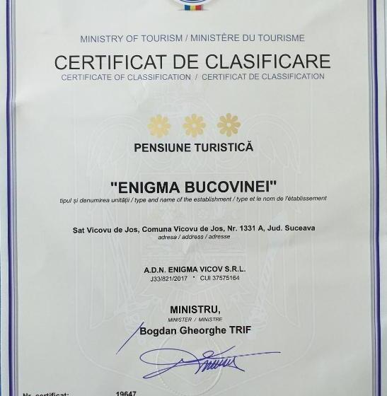 ペンション Enigma Bucovinei