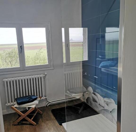 بنسيون Entre Mont St Michel Et Merveille