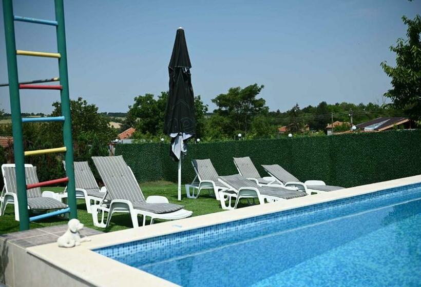 Пансион Guest House Erida
