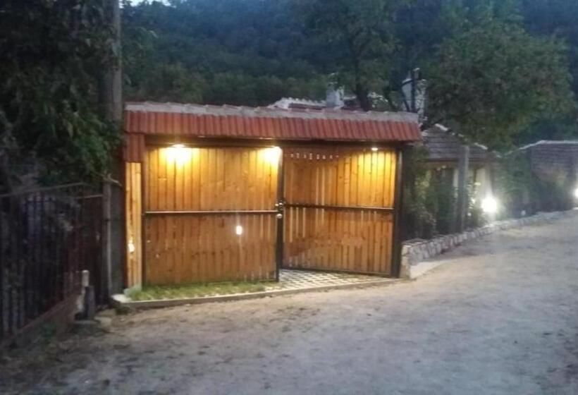 پانسیون Guest House „ivanovata House”