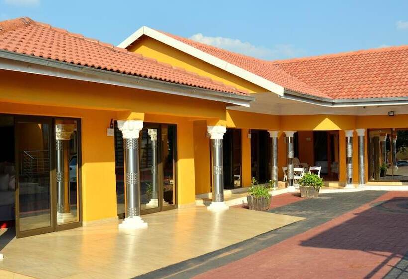 ペンション Selamod Village Guest House