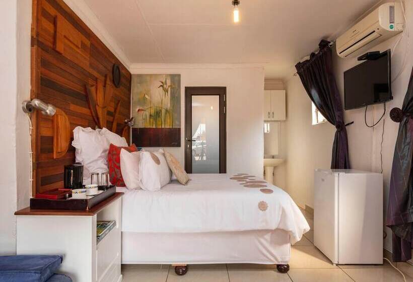 ペンション Selamod Village Guest House