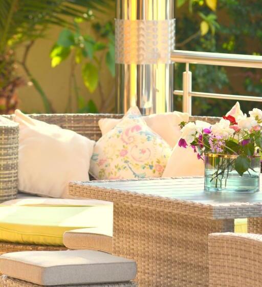 ペンション Selamod Village Guest House