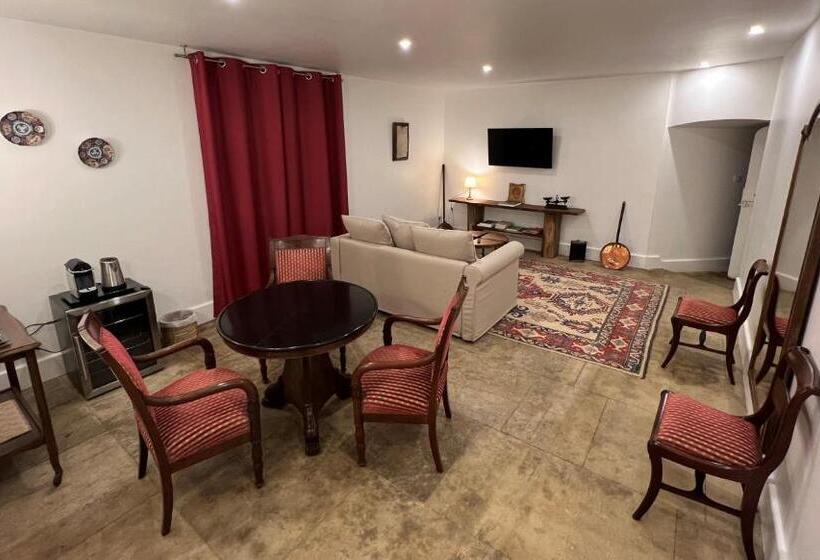 住宿加早餐  Les Distinguées   Manoir De Bessodes