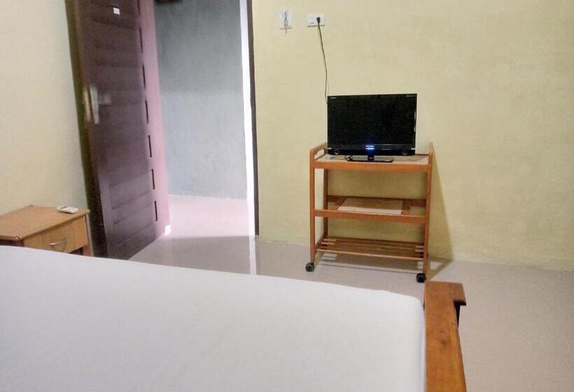 Отель Deeva Homestay Syariah Redpartner