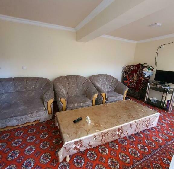 펜션 Registan Center Guest House