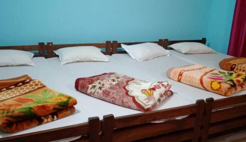 펜션 Siddhu Guest House