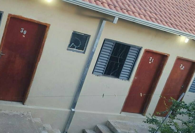 ホテル Dona Emilia