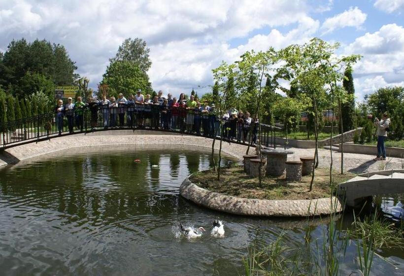 בית מלון כפרי Dwór Bartnika